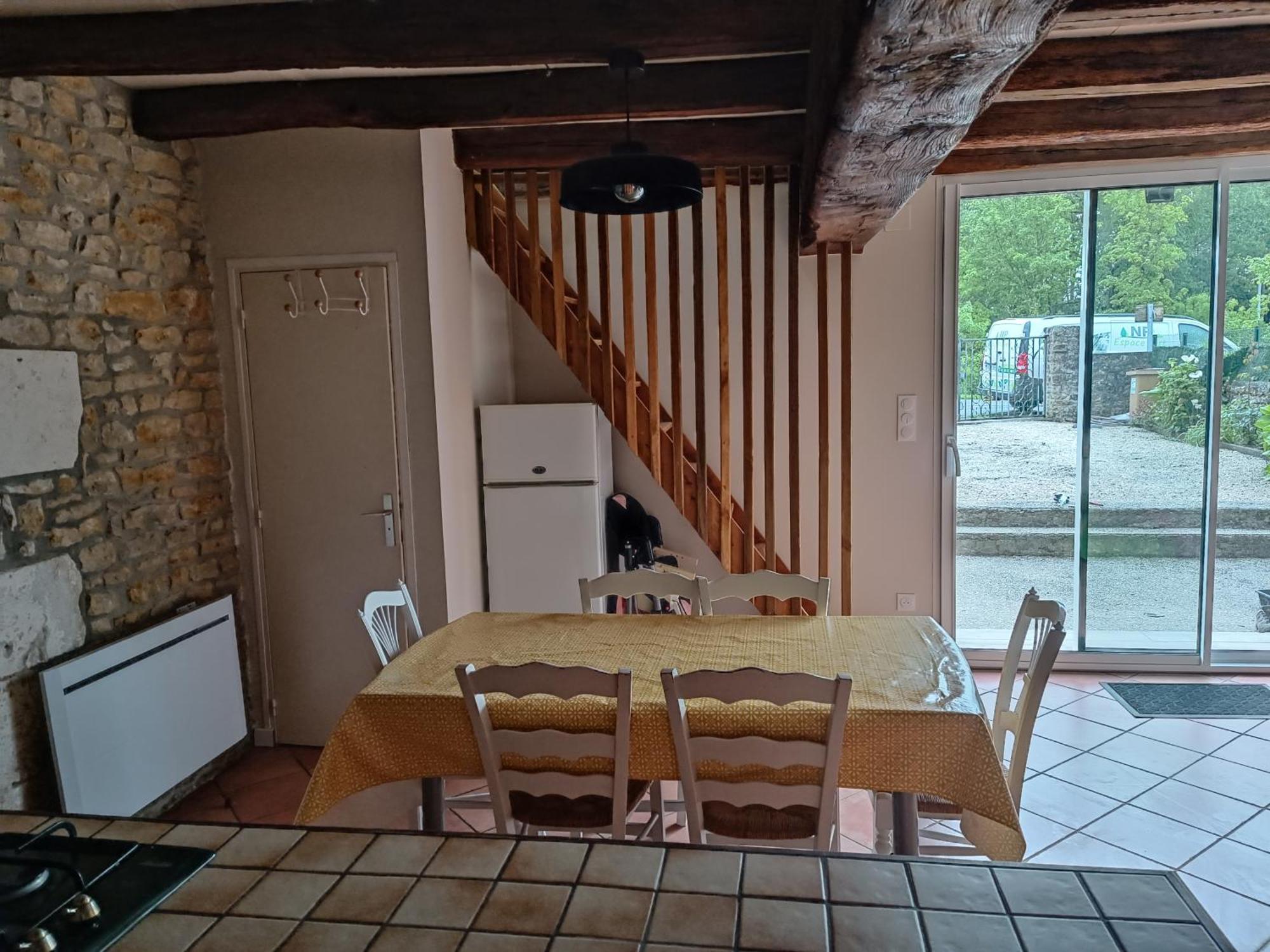 Charmante Maison En Pierres Sainte-Radegonde-des-Noyers Exterior photo